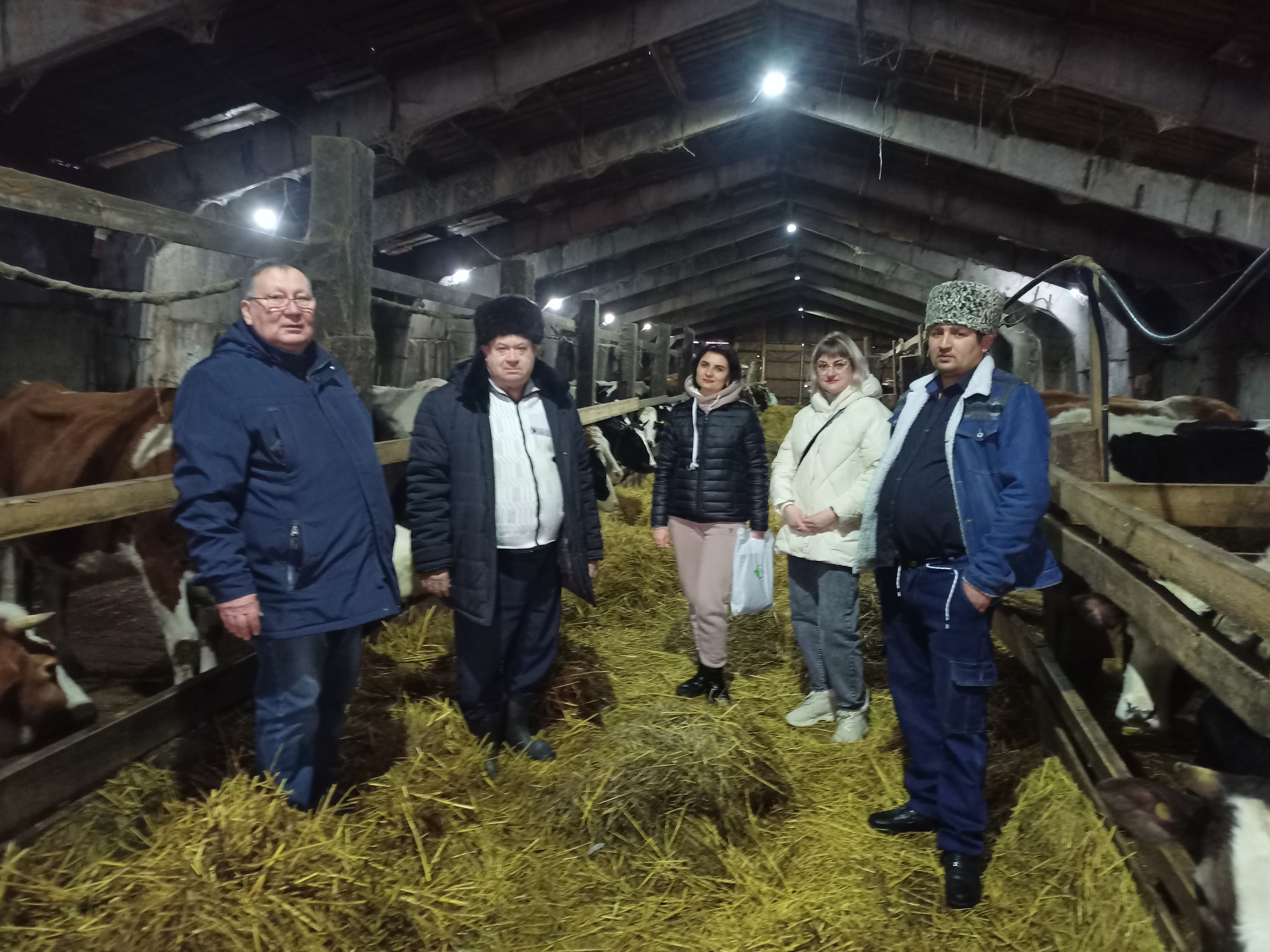 Плановая проверка получателей грантов &quot;Агростартап&quot; прошла в Екатериновском районе.