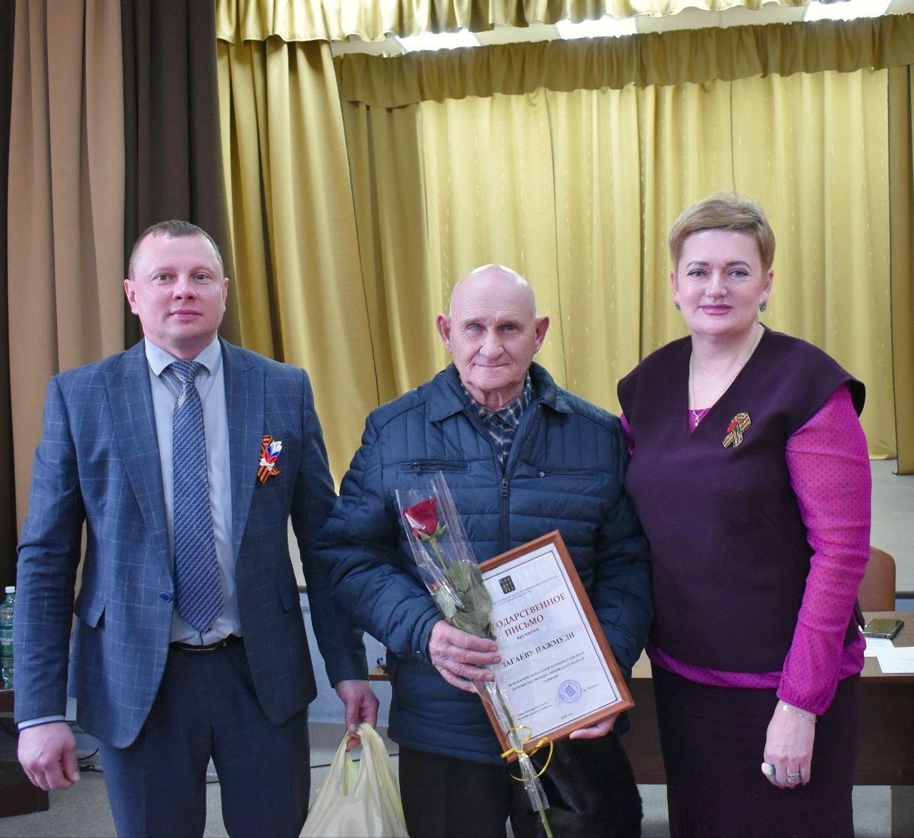 Светлана Байрак встретилась с жителями Коленовского поселения.