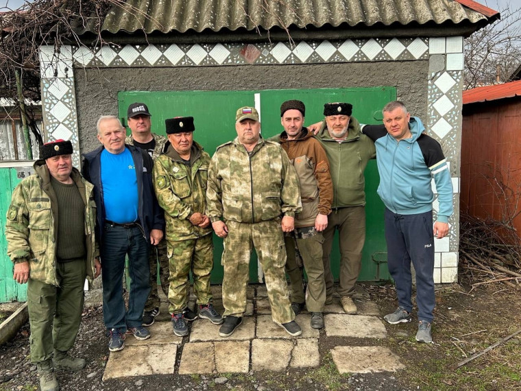Наши волонтеры. Наши волонтеры.