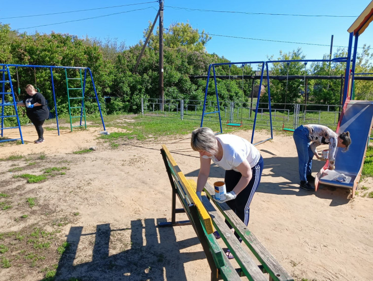 Субботники в селах. Субботники в селах.